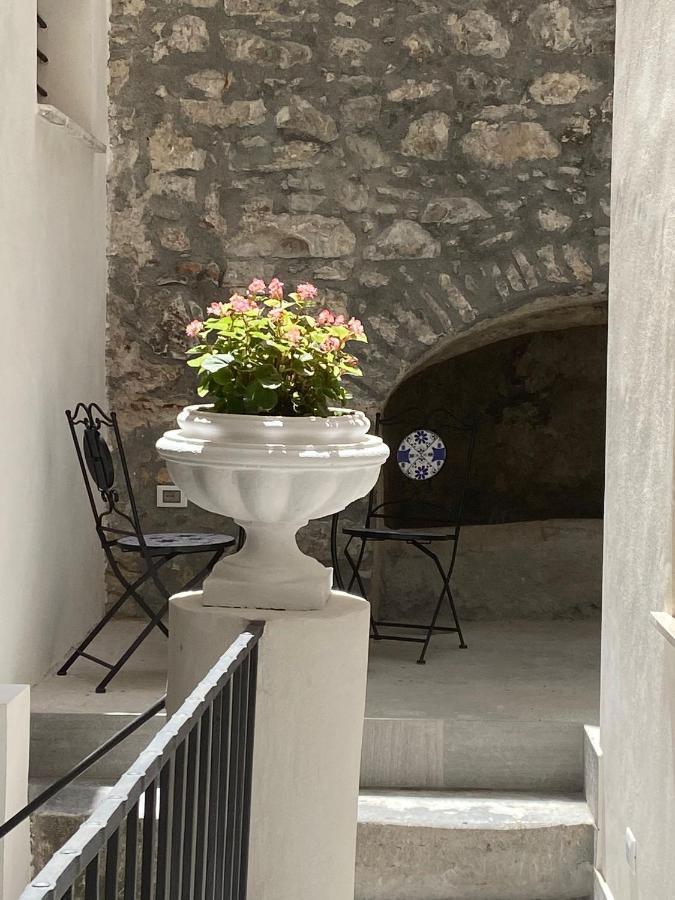 Апартаменты Patio1861 Термини-Имерезе Экстерьер фото